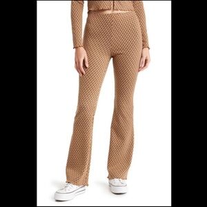 NWT Elodie Nordstrom Stretch Bell-bottoms